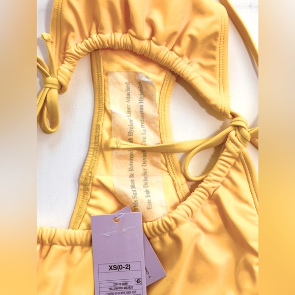 Wild fable Canary Yellow Adjustable String Bikini Bottom XS (0-2) - Picture 6 of 9